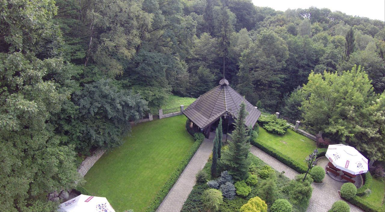 Hotel "Dworek Lesniczowka" โวดิสลาฟ ชลอสกี ภายนอก รูปภาพ
